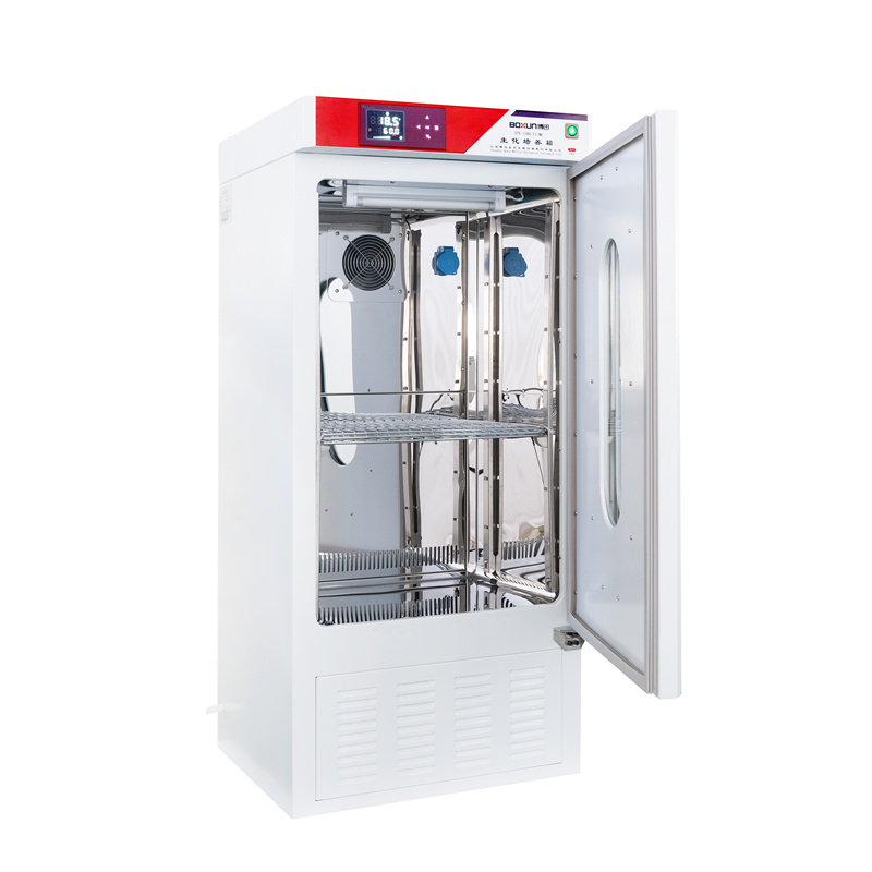 Laboratory Incubator with Temperature Control